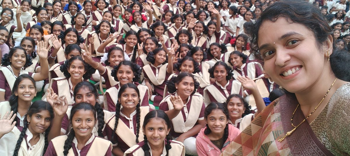 ACLBSURYAPET's tweet photo. With a bunch of young and ambitious girls.
May the future be yours.
#nationalgirlchildday https://t.co/Ni387Dtawz