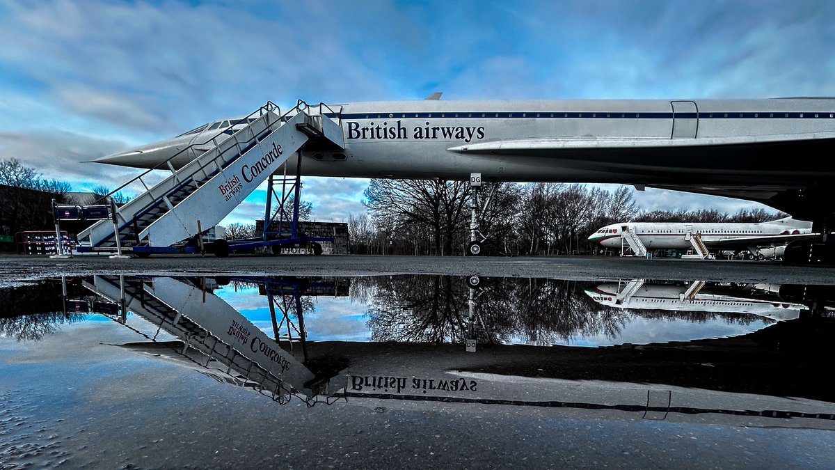 Rchrd_Brynt's tweet photo. Concorde.
The first British production BAC Aerospatiale Concorde can be seen on display at Brooklands Museum. G-BBDG. #concorde #supersonic #brooklandsmuseum #deltagolf #vc10 #museumphotography https://t.co/iEeiLdHLoO