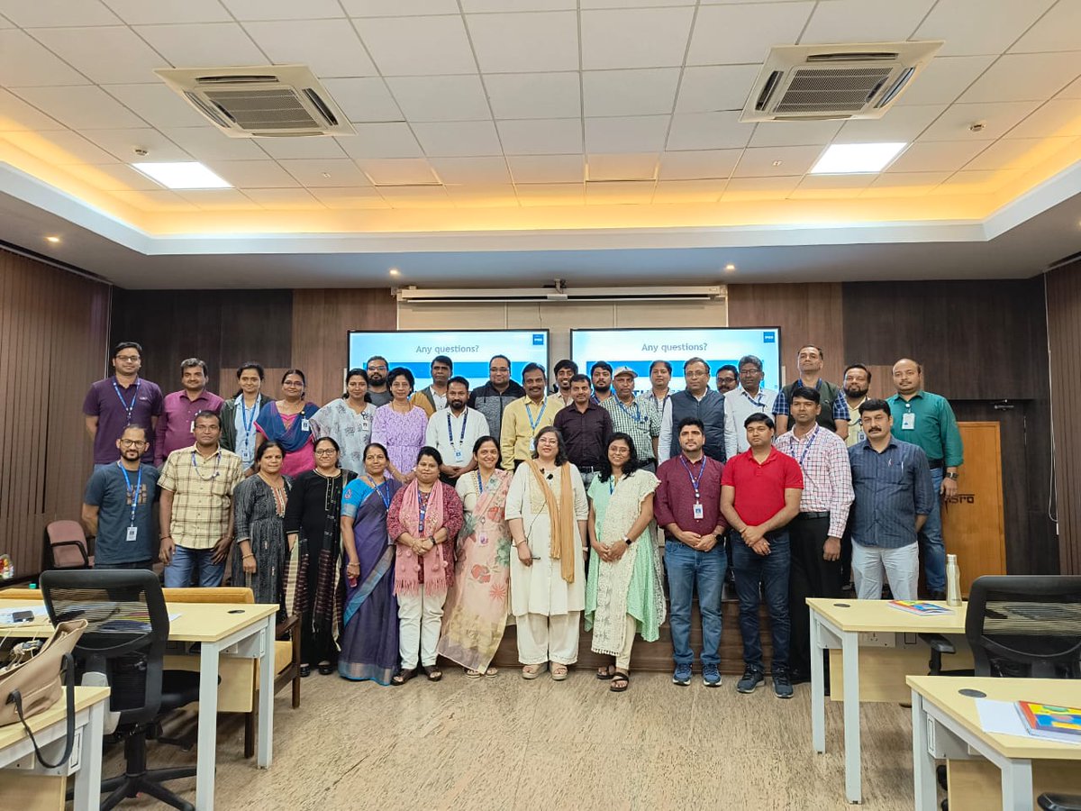 Elevate Your Workdays with Happiness at Work! 

We're thrilled to share the success of our recent session on 'Happiness at Work'.
Participants delved into the secrets of cultivating joy and satisfaction in the workplace!
#happinessatworkplace #happyemployees