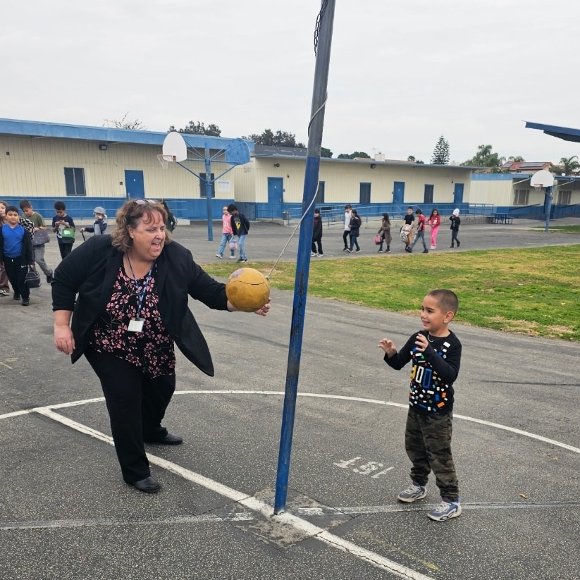 A huge thanks to our Asst Superintendent of Educational Services, Dr. Tina Petersen, for visiting our site today and taking the time to connect with our students! 🤝 Her leadership and support is so appreciated! 🙏 @CJUSDESD @ColtonJUSD #connection #leadership #WeAreRAMS #cjusd