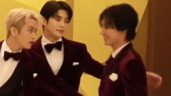 bemy10velyjay's tweet photo. แจยอนดึงพิเตนเข้ามาในเฟรมด้วย น่ารักกก 🥺 https://t.co/EkipBdKAPv