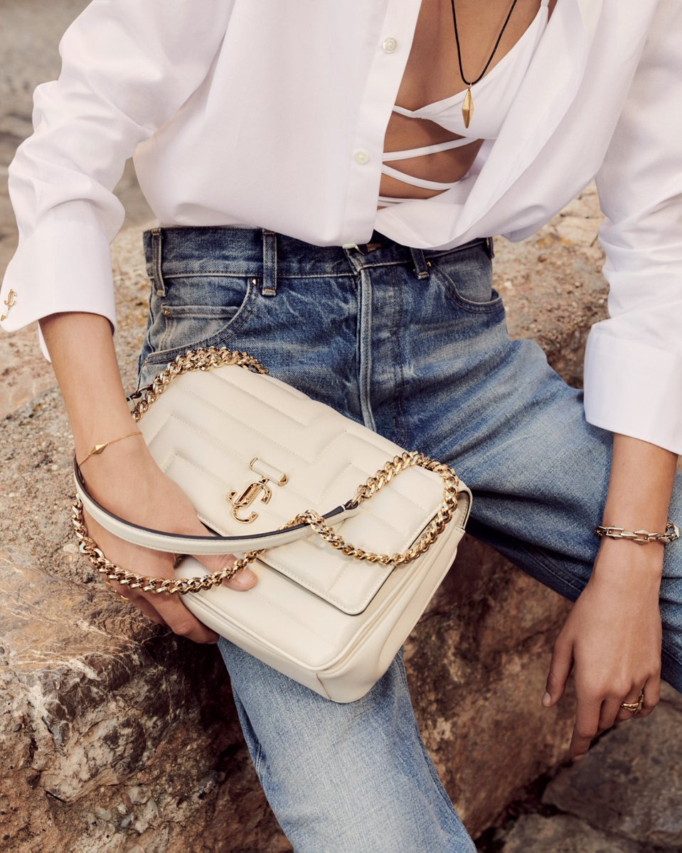 jimmychoo's tweet image. The Avenue Soft Shoulder - Spring 2024 #JimmyChoo
jimmychoo.com/en/collections…