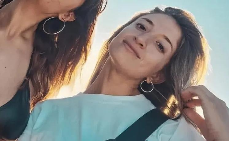 Hechosanderecho's tweet photo. #MDQ
La muerte de la nutricionista: un peritaje clave confirmó que Florencia Yturrioz solo consumió éxtasis no adulterado y se reafirma la hipótesis de que lo hizo voluntariamente, antes o durante la fiesta electrónica https://t.co/Of7QIex0UJ