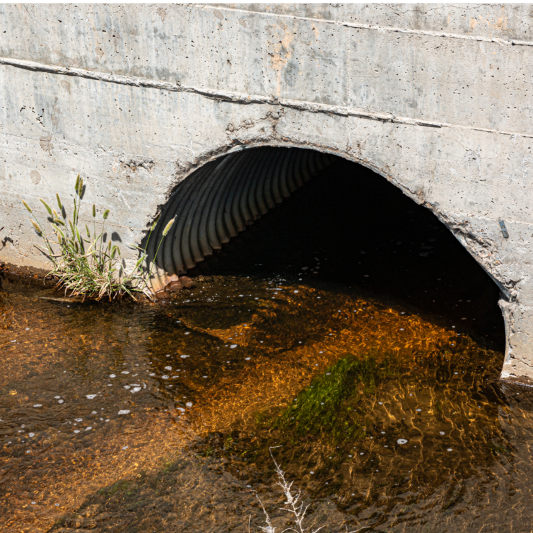 In the UK, where weather patterns can be unpredictable and often harsh, the importance of a well-maintained #drainagesystem is paramount. This article will explore the  importance of proper #drainage and how our expertise can help in ensuring it.

bit.ly/3TUmMfd