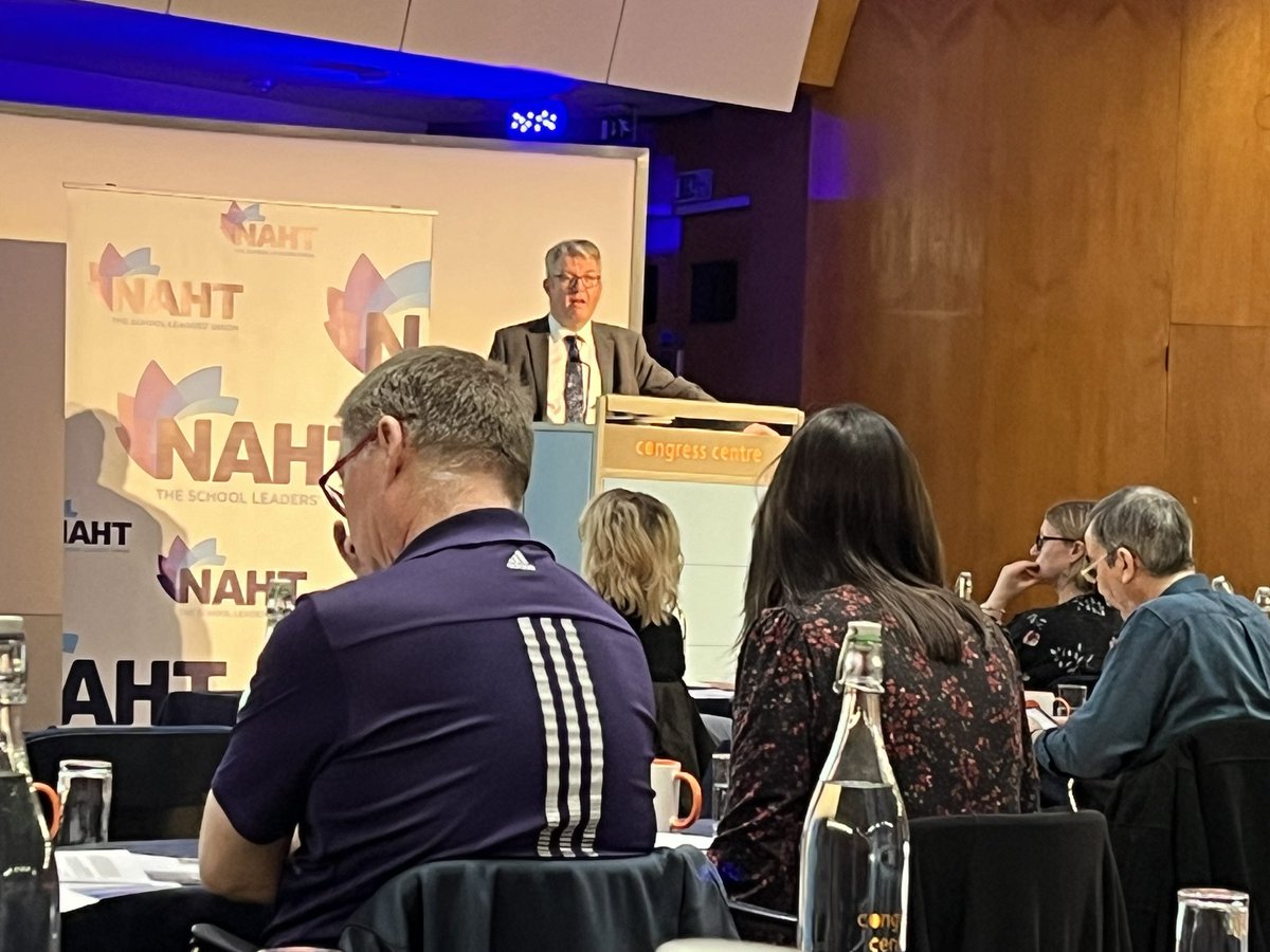 Don’t believe the worn out insults of trade union barons. Today’s NAHT rules revision conferences modernising our rules and constitution. Our leaders welcome real accountability. @NAHTnews @NAHT_NI @CymruNAHT of the members, by the members, for the members.