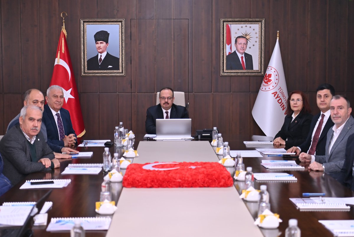 Vali <a href="/YakupCanbolat/">Yakup CANBOLAT</a> başkanlığında,

📌 ASTİM OSB Müteşebbis Heyet Toplantısı gerçekleştirildi.

📍Valilik Toplantı Salonu