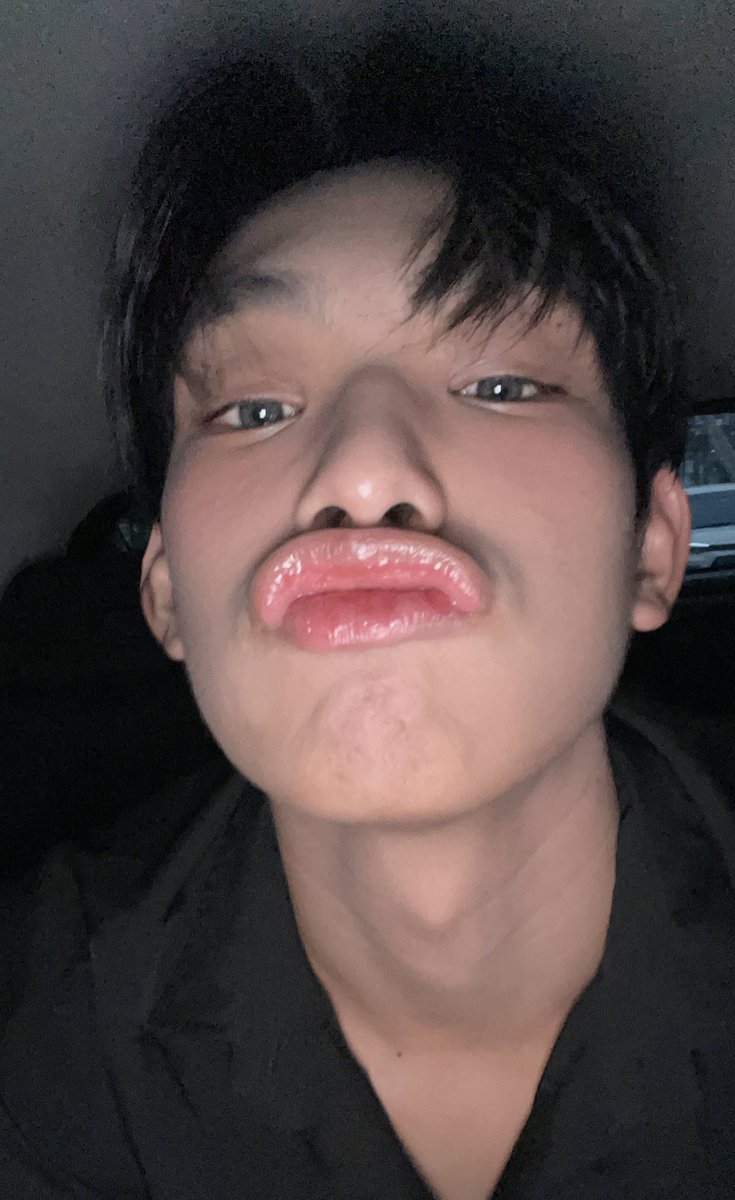 tiffajaalover's tweet photo. noot noot
MEMOR13S WITH AXL
#DumplingSelcaDay
#13thWithAxl #AJAA
#AJAA_AXL @axllukecab https://t.co/HTPsdeDWTa