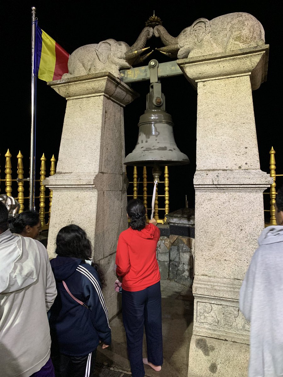 SLTravelCouple's tweet photo. Feeling Blessed 🙏  
8th time in Sri Pada / Adam's Peak https://t.co/8F5nPNCudB