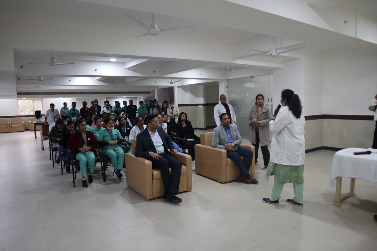 KailashHealth's tweet photo. The nursing team at Kailash Hospital Sector 71 Noida organized a Poster presentation today on the occasion of IV NURSES WEEK.
The presentation was Themed "OCCUPATIONAL HAZARDS, SPILL AND NSI FROM IV CATHETERS"
#nursesweek #nuring #poster #KH71 https://t.co/Cz55kJbx9z