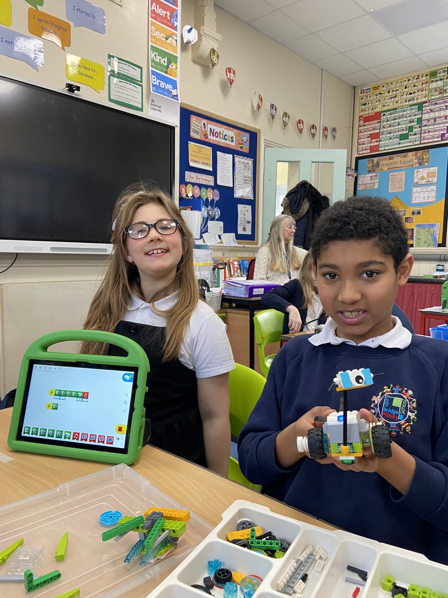 Lethbridge Primary tweet media