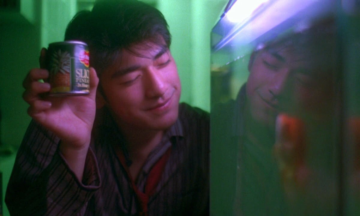 TheCinesthetic's tweet photo. chungking express (1994) dir. wong kar-wai https://t.co/r2vTF8NsaK