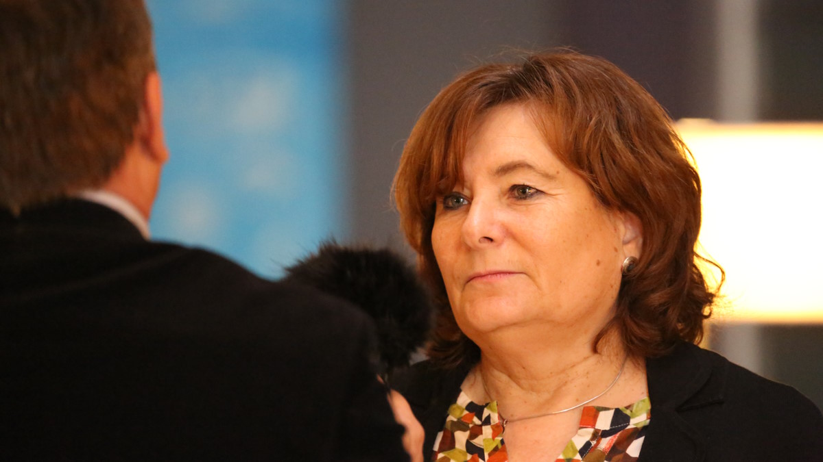 Bildung ist wichtig: "Wir fördern deshalb arbeitsorientierte #Grundbildung und beraten Unternehmen, die etwas für Mitarbeitende tun möchten", so #PEAG Transfer-Geschäftsführerin Angelika <a href="/Preiss_PEAG/">Angelika Preiß</a>: Denn 6,2 Mio. Erwachsene können nicht oder nur unzureichend lesen und schreiben