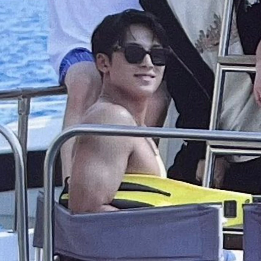 si mingyu yung poging tiga-kabilang cottage