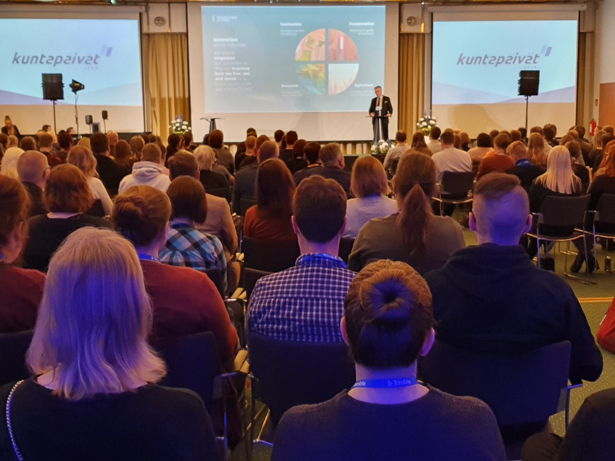 Kuntapäivät ovat vihdoin täällä! Seuraavien kahden päivän aikana pääsemme jakamaan näkemyksiä, kokemuksia ja vinkkejä sekä luomaan yhteyksiä Trimble-käyttäjien kanssa ympäri Suomen. Tervetuloa mukaan 💭 #TKP24