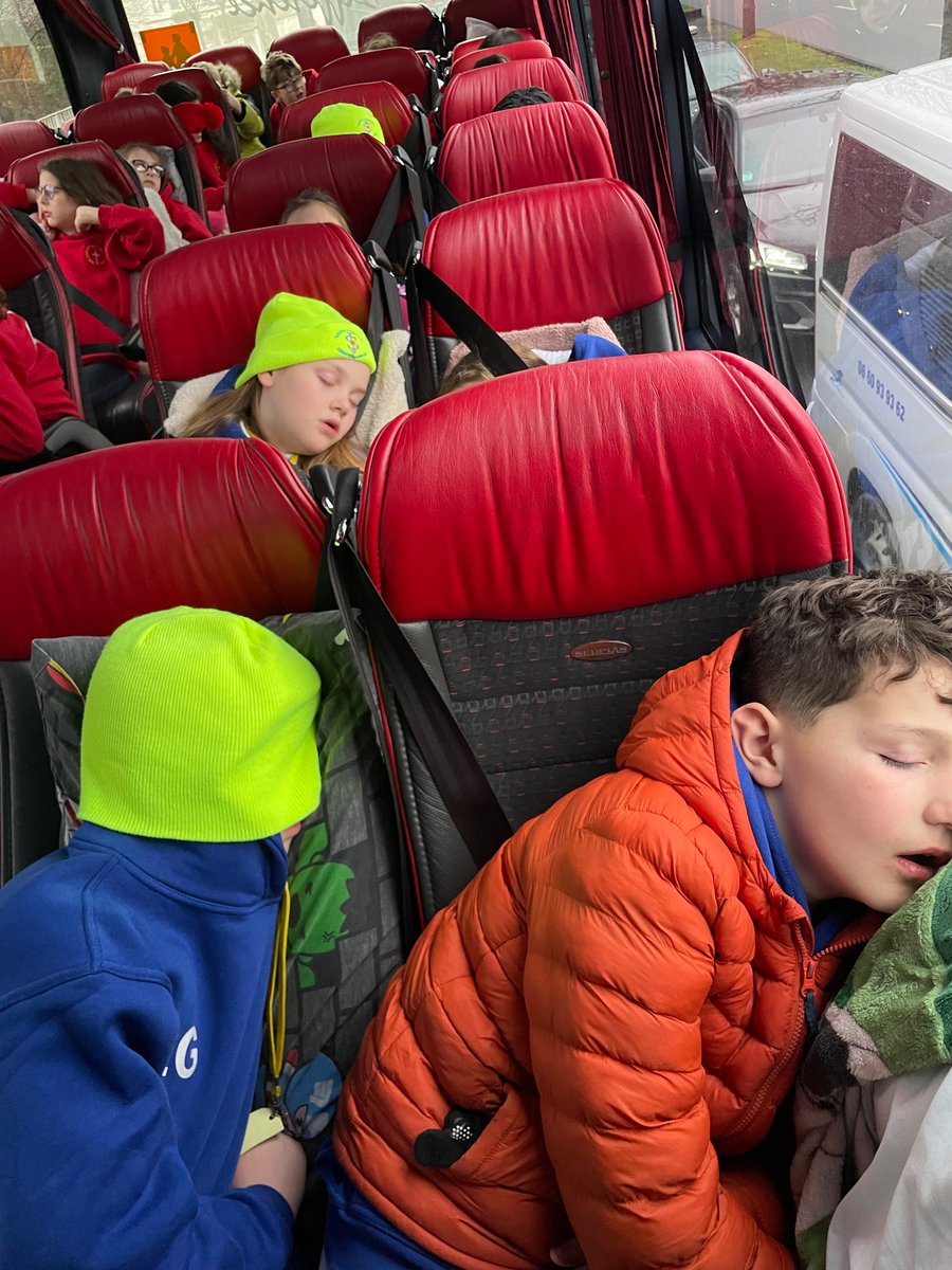 stjosephskly's tweet photo. A sleepy start to the day but we are on our way to the centre of Paris for some sightseeing! 🇫🇷 #SJKParis24 #bestdaysoftheirlives https://t.co/OT74m4TrVq