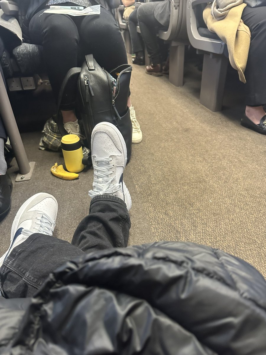 Lee Bellion tweet media