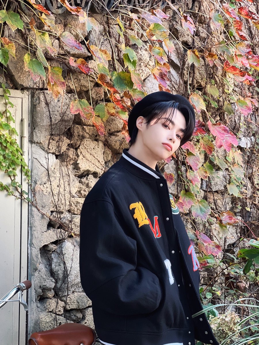 TPST__JP's tweet photo. [#ハンビン] 今日もiEに会いたい 💖💐🌸💖 https://t.co/F7uqdUHeNi