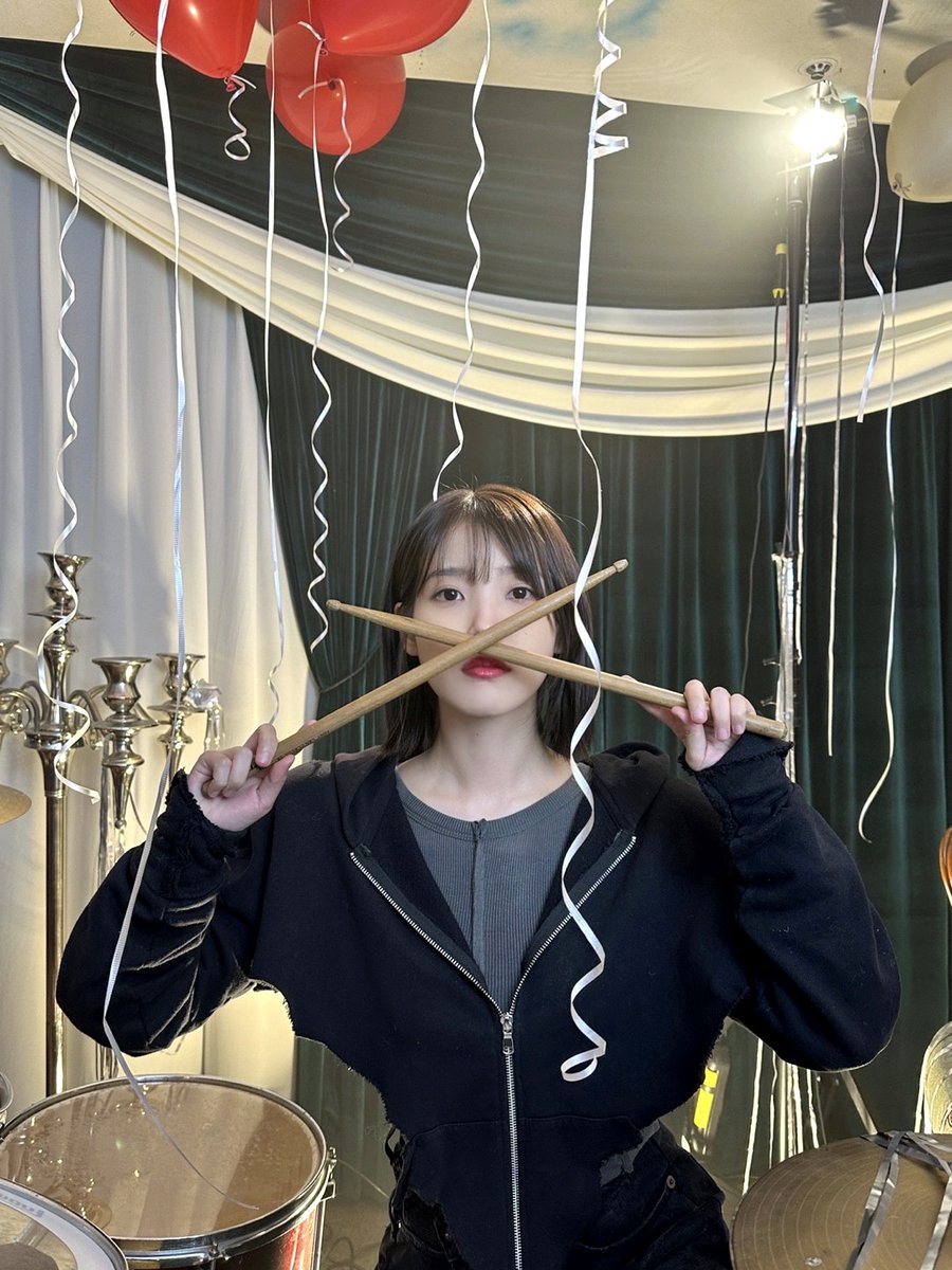 _IUofficial's tweet photo. IU 'Love wins all' Behind Photo

IU 'Love wins all'
➫ https://t.co/Ree8ujZKmE

#아이유 #IU
#Love_wins_all https://t.co/tF4aqzcuNj