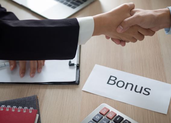 Clockwork_Jobs's tweet image. Are one-off bonus payments the answer to the cost of living crisis?
hrnews.co.uk/are-one-off-bo…

#hrnews #bonusscheme #employmentuk