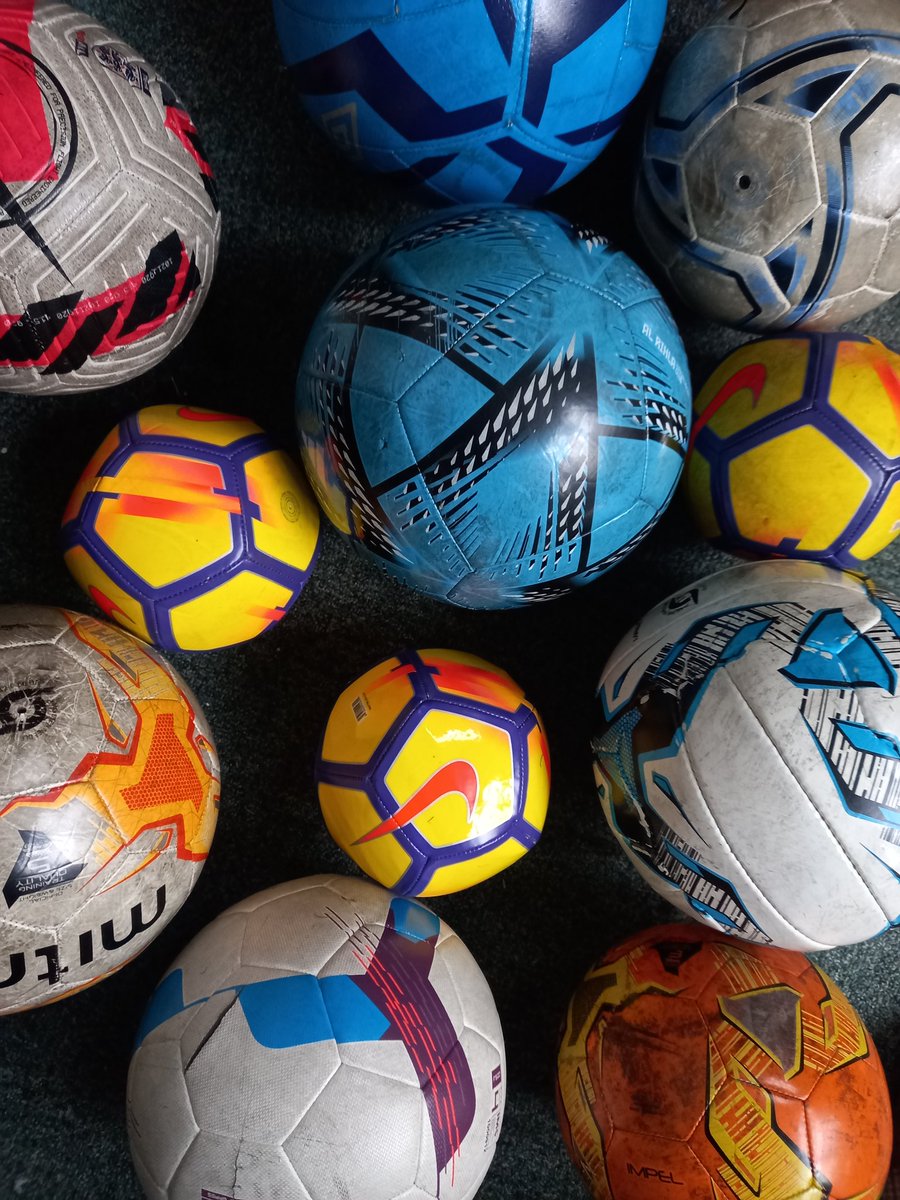 Looking forward to working with Holy Trinity Primary in Harpurhey today making 3D patchwork from this old footballs donated by @MCFC @mildmanc #creativity #textiles #reuse #patchwork #collaboration @MMU_Research #SustainableLiving #football #crafts #wellbeing