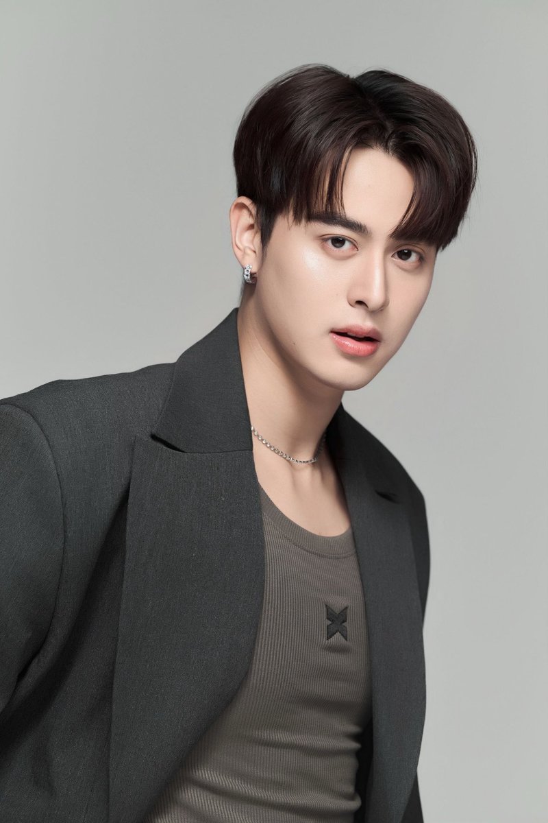 stmdthailand's tweet photo. New Look
Blew Worapon
#STMDthailand
#บลิววรพล
#blew https://t.co/D3gK2e1Xzh