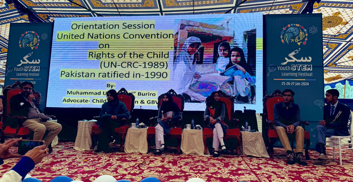 saeedsangri's tweet photo. Amazing our children occupy stage to discuss Science at #SukkurScienceFestival 

By 
@TharEduAlliance 
@PartabShiwani https://t.co/lqS4b9QJBo