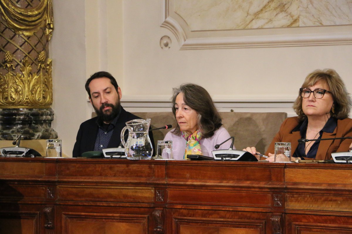 Pleno de enero en el Ayuntamiento de Donostia/San Sebastián, con diversas cuestiones a debate ➡️Puedes seguirlo aquí 📺youtube.com/watch?v=Mk4Qzx… @PSE_Marisol @aneoyar @CarlosgarciaPse @inagaba @Cristina_Lage