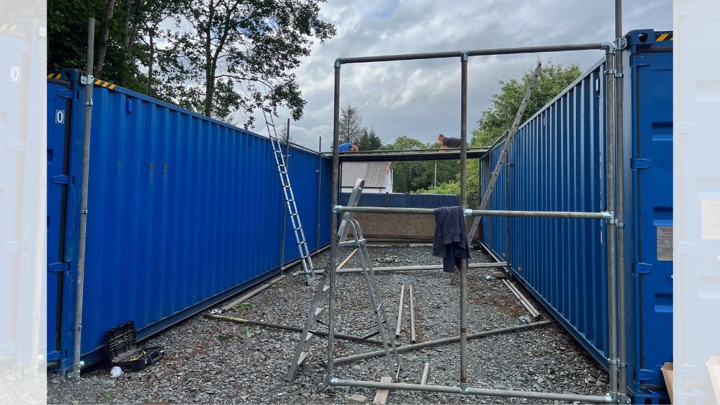 📢 Customer Image 📸 

These Domino Clamps are being used to create some gates between two shipping containers so there is some additional secure storage area on site 💪🏻

NO welding, NO drilling and NO damage to the container! 

#dominoclamps #sitesecurity #shippingcontainers