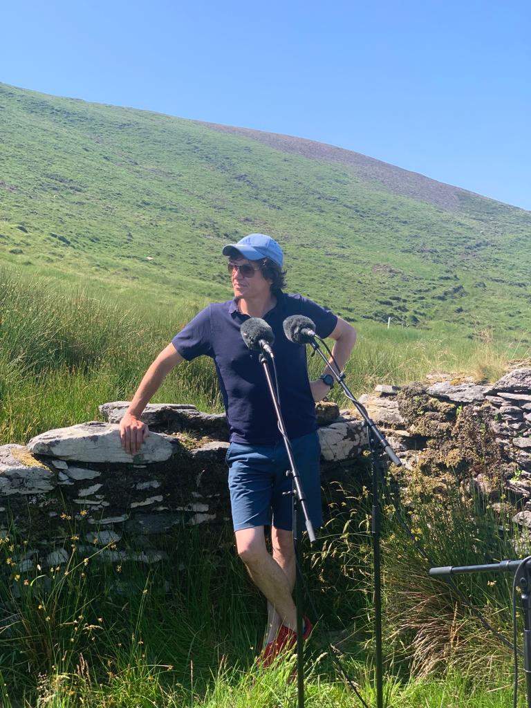 Tá Dáire Ó hUallacháin linn anois, Oifigeach Sinsireach Taighde le <a href="/teagasc/">Teagasc</a>. Sheol Malcolm Noonan Plean Gníomhaíochta na hÉireann um Bithéagsúlacht i mBleá Cliath ar maidin agus bhí <a href="/DOhUallachain/">Daire O hUallachain</a> i láthair.