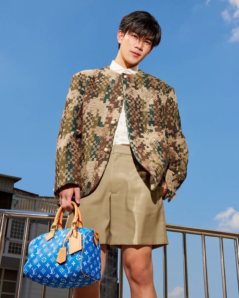 Pkhunfourth's tweet photo. คุณหนูณัฐวรรธน์ แมวเร้กแมวในวังลุคนี้ฉ่ำมาก สมมงสุดๆ LV ที่จริงใจ⭐️💞🎀🐱🫶🏻

#Fourthnattawat #โฟร์ทณัฐวรรธน์
#LVMenSS24 #PharrellWilliams @LouisVuitton @tawattannn https://t.co/Vs0G4vtd9A