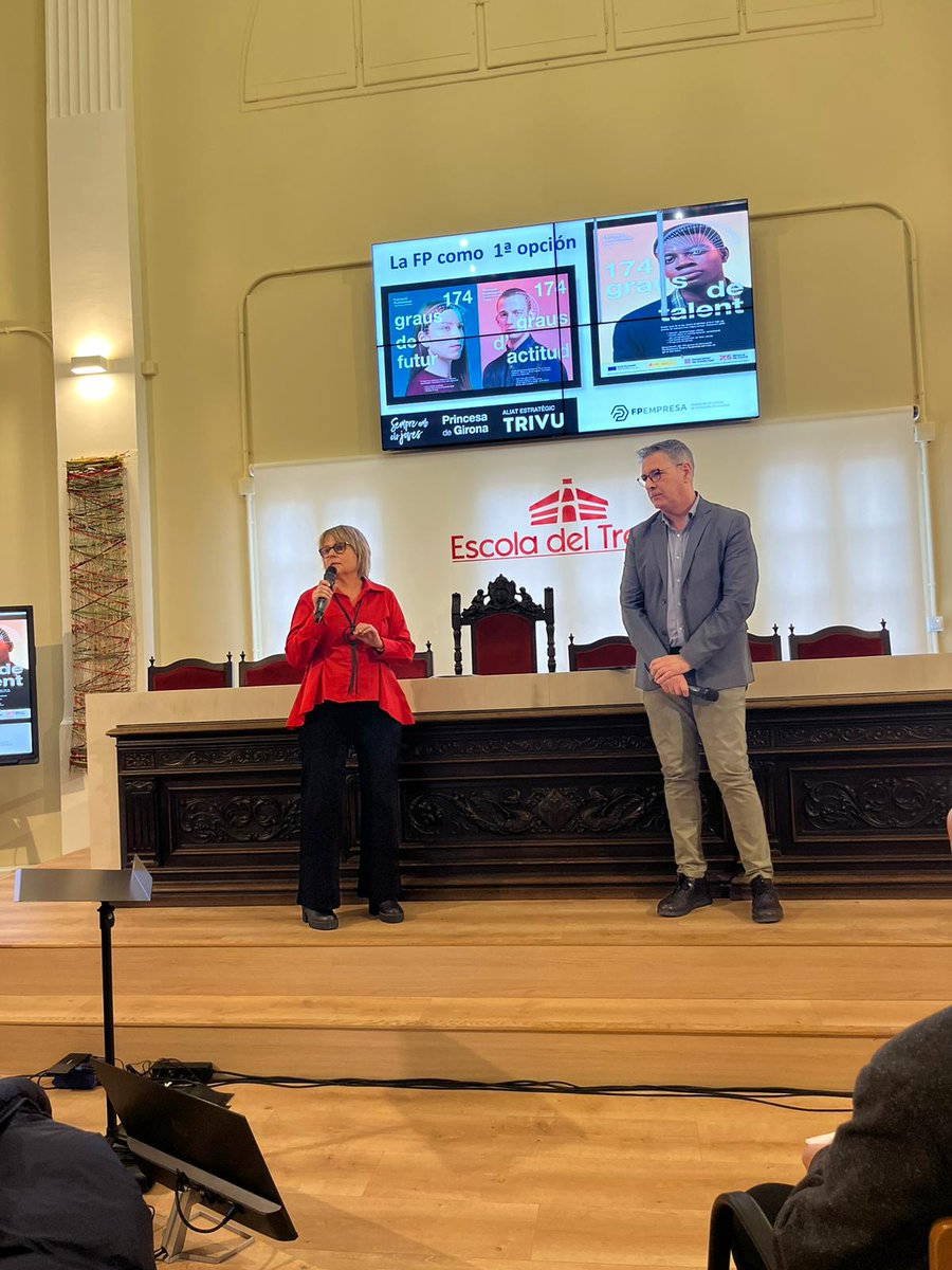 🤩 Olga Castilla, vocal coordinadora de <a href="/fp_empresa/">FPEmpresa</a> en Cataluña, y <a href="/Ricardvcia/">Ricard Guillem Guillem</a> de <a href="/CABK_Dualiza/">CaixaBank Dualiza</a> asisten al #TourDelTalento de <a href="/FPdGi/">Fundación Princesa de Girona</a> en el <a href="/etlleida/">Escola del Treball</a>, acompañados por su aliado estratégico <a href="/wearetrivu/">TRIVU</a>.

👏 Comparten con los jóvenes las oportunidades de la #FP en el mundo laboral.
