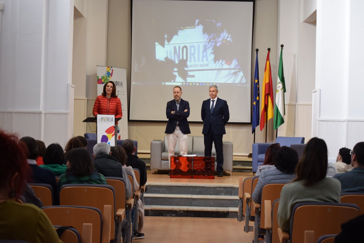 🔴📲Sigue en directo la jornada 'Técnicas y Materiales para una construcción sostenible'

🪨🪵 Durante la jornada conoceremos las posibilidades y oportunidades de la bioconstrucción de la mano de Tabularium, <a href="/AlmijaraAmma/">Asociación Almijara</a>  y <a href="/AsocElPasero/">Asociación Cultural El Pasero</a>

⏯Dale al play👉 youtube.com/live/qNgXuF4dm…