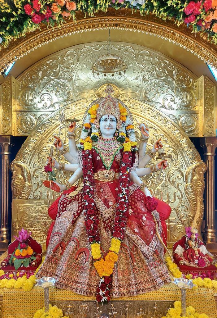 ChhayaThakurInc's tweet photo. या देवी सर्व भूतेषु शक्तिरूपेण संस्थिता 
नमस्तस्यै नमस्तस्यै नमस्तस्यै नमो नमः

માં અંબાના પ્રાગટ્ય દિવસ પોષી પૂર્ણિમાની સૌને શુભકામનાઓ.

#જયઅંબે 🙏

#Jay_Ambe https://t.co/zjzuSJAwwK