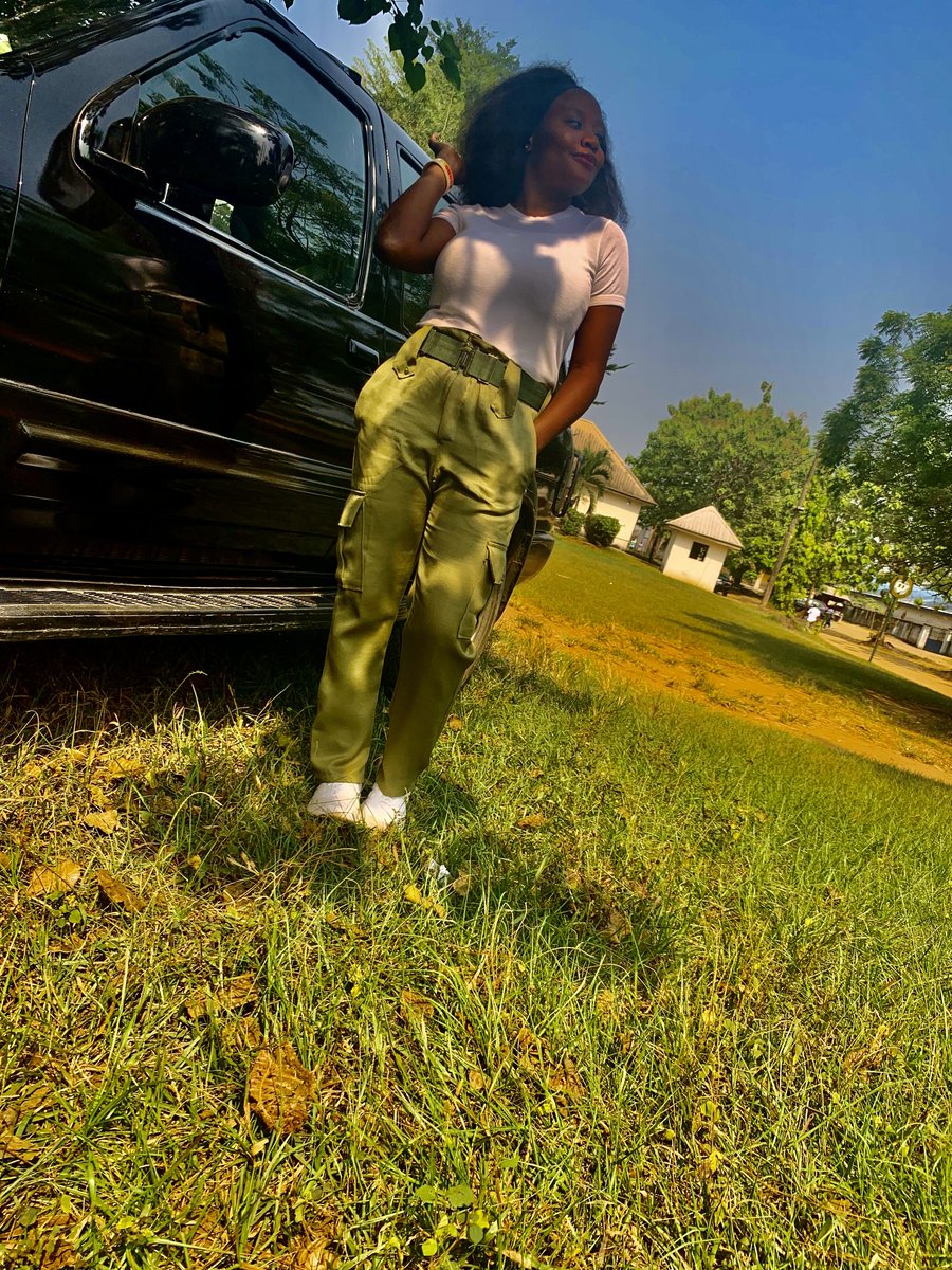 FlourishingIni's tweet photo. Another Thursday to be a corper in uniform
#nysc360
#cdsday
#calabarcorper
#dodeelcds
#mindthegap
#yneet
#onthejob
#digitalmarketing https://t.co/vLvWCyMpis