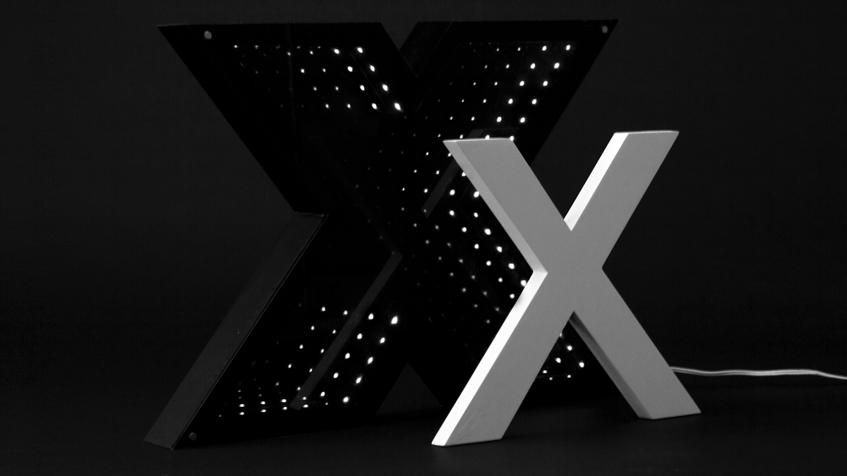 <a href="/BAUERTYPES/">Bauer Types</a> Justo de eso va mi proyecto experimental Epitypephio. Un homenaje a Paul Renner y su paso por la luna.
behance.net/gallery/814039…