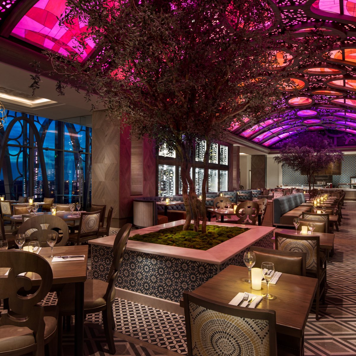 Buzz2001's tweet image. #toledotapassteakandseafood #grandestino #coronadospringsresort