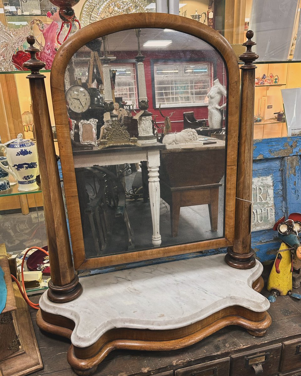 We are now open until 5pm and our dealers are restocking daily so there’s a constant supply of fresh stock including this antique tilting mirror. #marble #tiltingmirror #antiquemirror #dressingtablemirror #oldmirror #astraantiquescentre #hemswell #lincolnshire #newstock