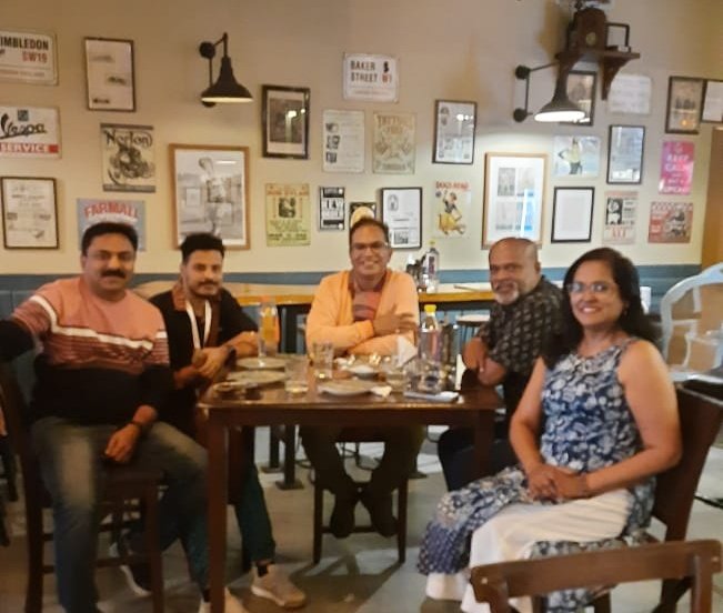 Narendra Bandabe (@narendrabandabe) on Twitter photo We drank and ate cinema for the lunch ЁЯША <a href="/pankajingole5/">pankaj ingole</a> <a href="/ManoujKadaamh/">Manouj Kadaamh</a> <a href="/SujayDahake/">Sujay Sunil Dahake</a>
#piff2024
#piffmemories
#Pune We drank and ate cinema for the lunch ЁЯША <a href="/pankajingole5/">pankaj ingole</a> <a href="/ManoujKadaamh/">Manouj Kadaamh</a> <a href="/SujayDahake/">Sujay Sunil Dahake</a>
#piff2024
#piffmemories
#Pune