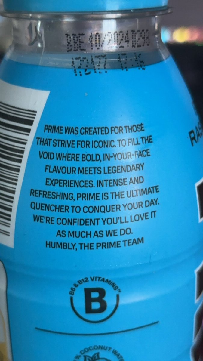 loopiealt's tweet image. I collect Prime bottles and found it funny how horribly translated their description is on the French version. (left) 

and the right side is what it’s supposed to say.
