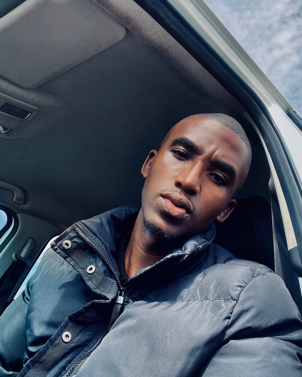 PrideMabena's tweet photo. 🫦🫦🫦 https://t.co/a4Hq8g7DWk