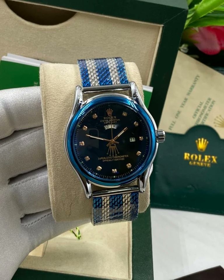 shopMillz's tweet photo. Rolex Watch
Stainless Steel 
Water Resistant 

11,500 only (boxed) https://t.co/vS0DgSHw9W