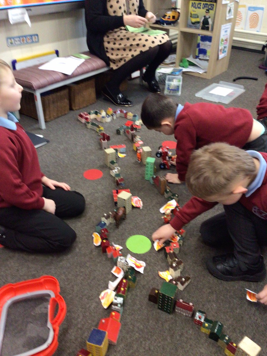 StBedeSacriston's tweet photo. Class 1 are learning about the Great Fire of London today. We have lots of creative play happening and we have imagined what it would be like to be in the fire using our senses!! We have also learned to sing ‘London’s Burning’. Ask us to sing it at home! 😁#understandingthepast https://t.co/WOI6bRAoNX
