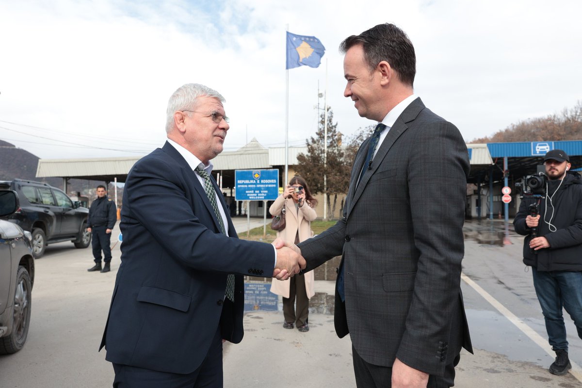 faton_peci's tweet photo. Welcome Minister Vatev! 
🇽🇰 🤝 🇧🇬 https://t.co/anGzqWxKfP
