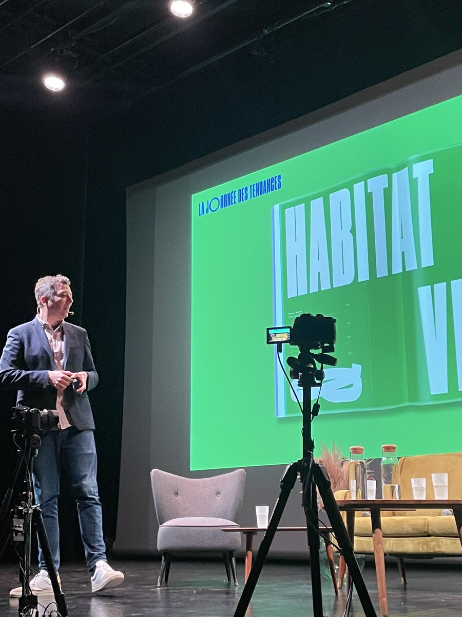 #jdt24 aujourd’hui au carreau du temple <a href="/LADN_EU/">L'ADN 🧬</a> décrypte les tendances 2024 ✊