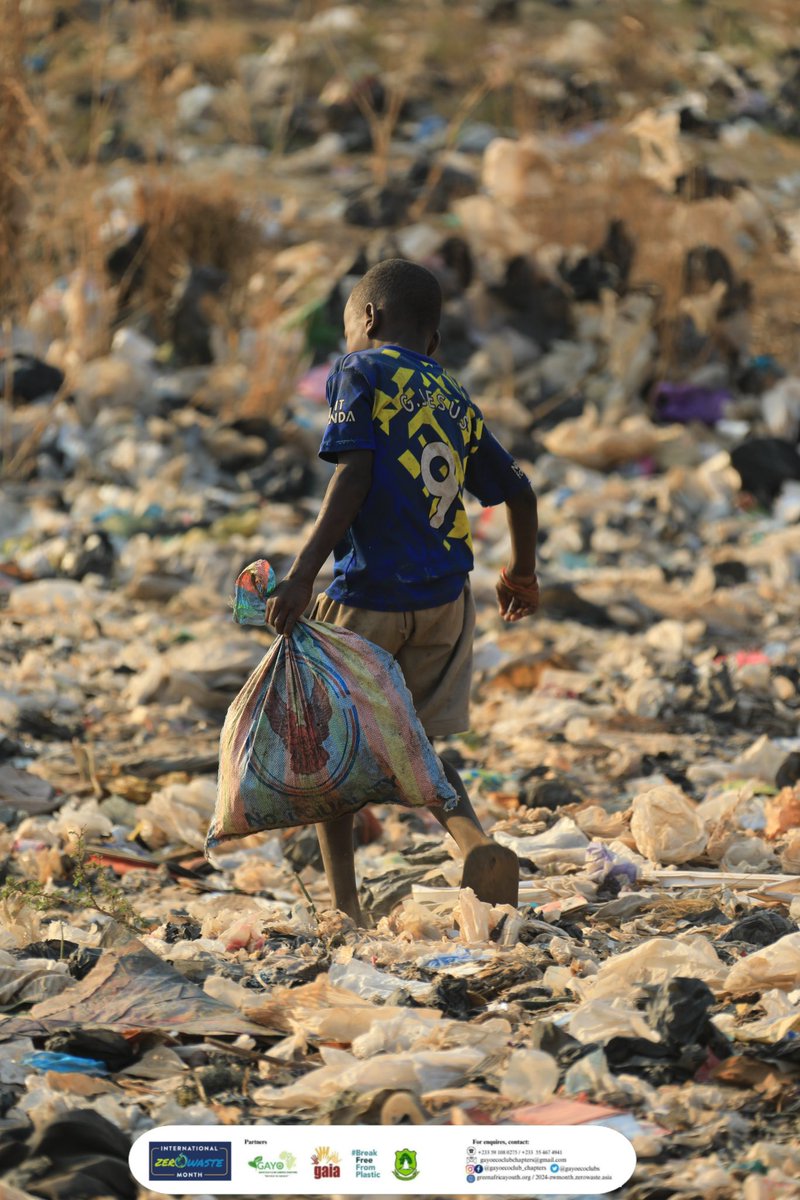 A child's hands, once meant for books and play, now sift through #waste, battling a #crisis they didn't cause. His struggle is a stark call to action for #climatejustice and a #sustainableworld. Will you heed it? 

For more: linkedin.com/posts/gayo-eco…