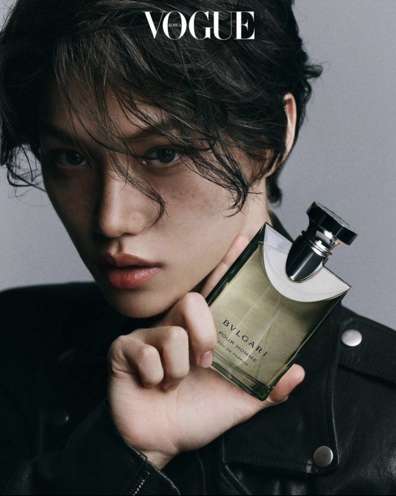 FELIX0DETAILS's tweet image. vogue x felix