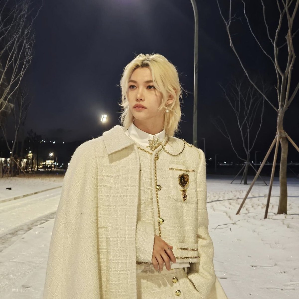 FELIX0DETAILS's tweet image. prens felix