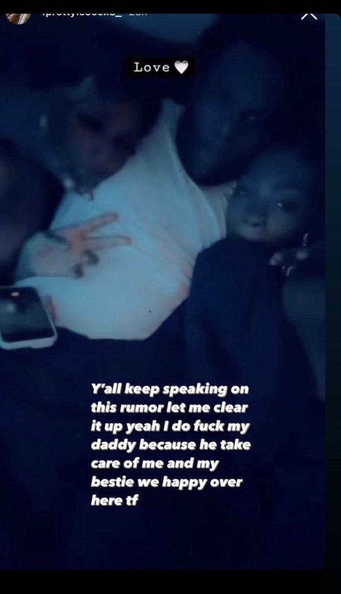 only1showers's tweet image. #Pause 

Is THIS real? 
Bcuz WTF 😡🤬🤮

#AskTwitter