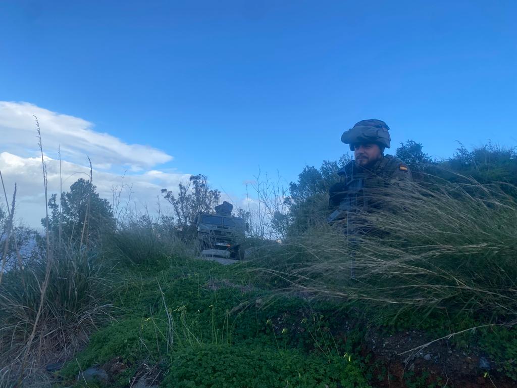 EMADmde's tweet image. El Núcleo de #Ingenieros del #RING7 del Grupo Táctico Ceuta del Mando Operativo Terrestre #MOT ejecuta sus misiones de presencia, vigilancia y disuasión  #24siete en territorio ceutí 🇪🇸. @EjercitoTierra #OpsPVD #MOPS