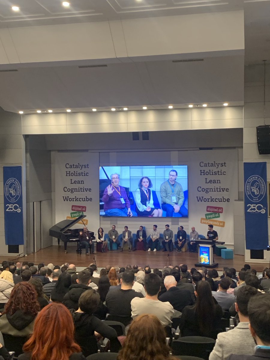 drgoktanay's tweet image. #Workcube deki izleyiciyi görünce, #MüzikFolklorSempozyumları/Çalıştayları gözümün önüne geldi…Kıskandım…Katılan şirket üyelerini/gençlerini tebrik ediyoruz…